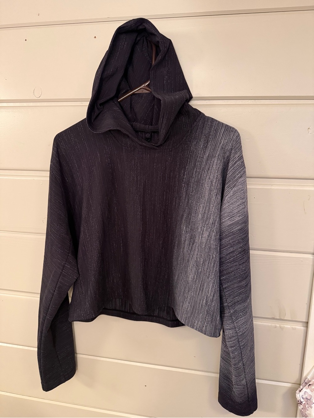 lululemon athletica hooded pullover appx size 10